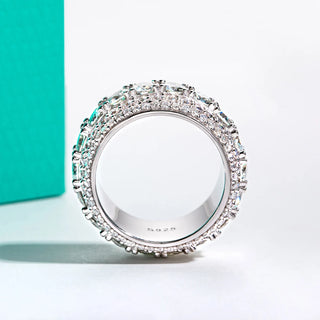 The Monarque Ring: Crown Your Style with Regal Grace