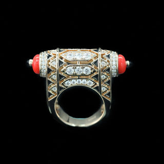 Heritage ring in 925 sterling silver with coral cabochons and intricate latticework, inspired by royal vintage design